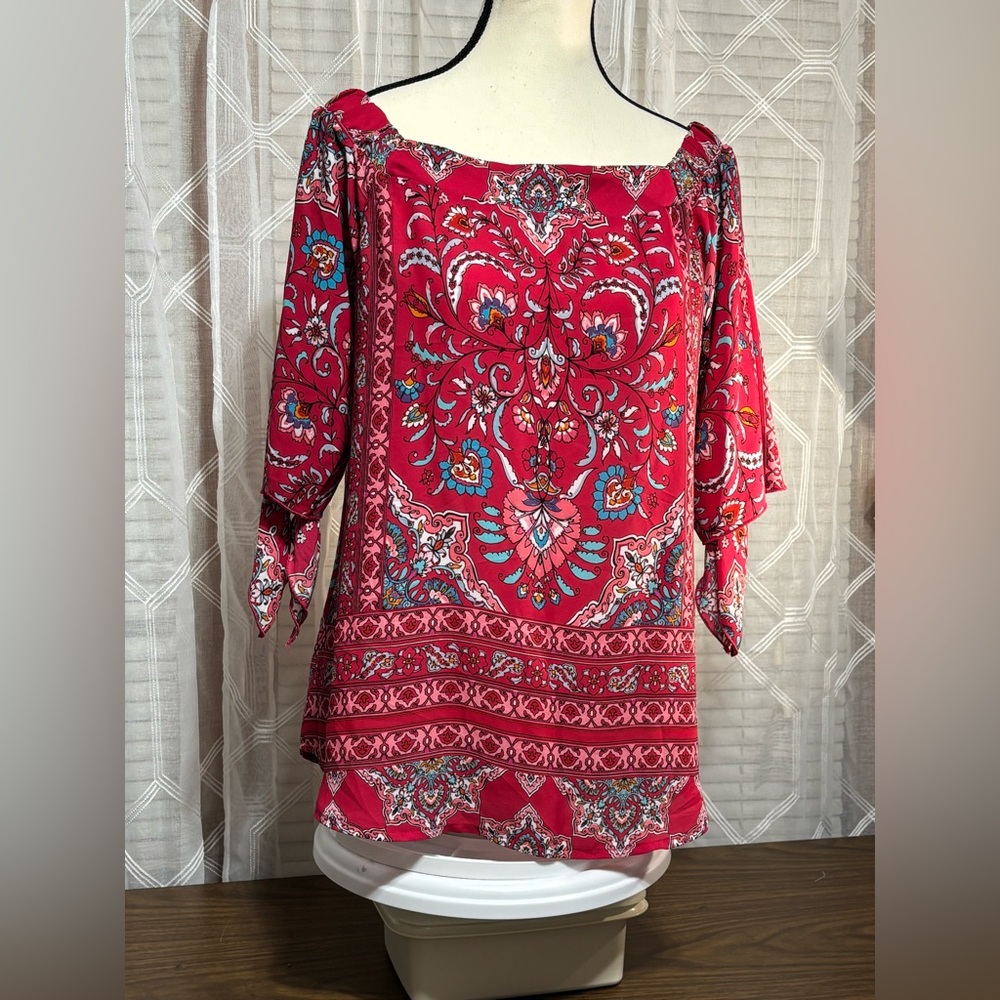 Verse off the shoulder size MED Paisley Print top Sleeves tie @ cuff 20”p2p 24”L